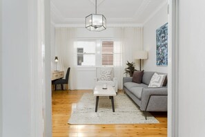 Apartment | Living area - Coastal Living Just Metres From Coogee Beach (Sydney)