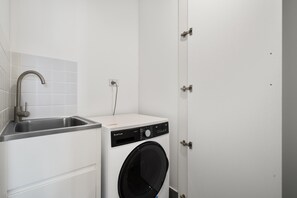 Apartment | Bahagian dalam