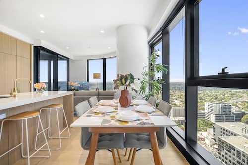 Apartment | Dining