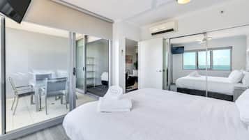 Apartment | 1 bedroom, laptop workspace, iron/ironing board