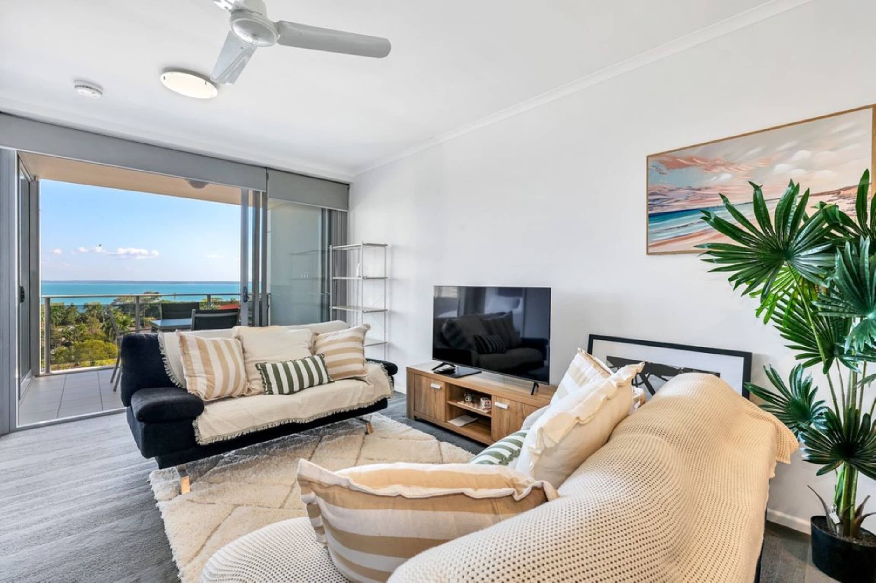 Apartment | Living area