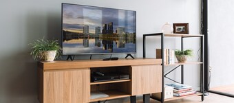 Stunning 1-bed Above Foreshore With Water Views