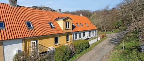 House | Exterior