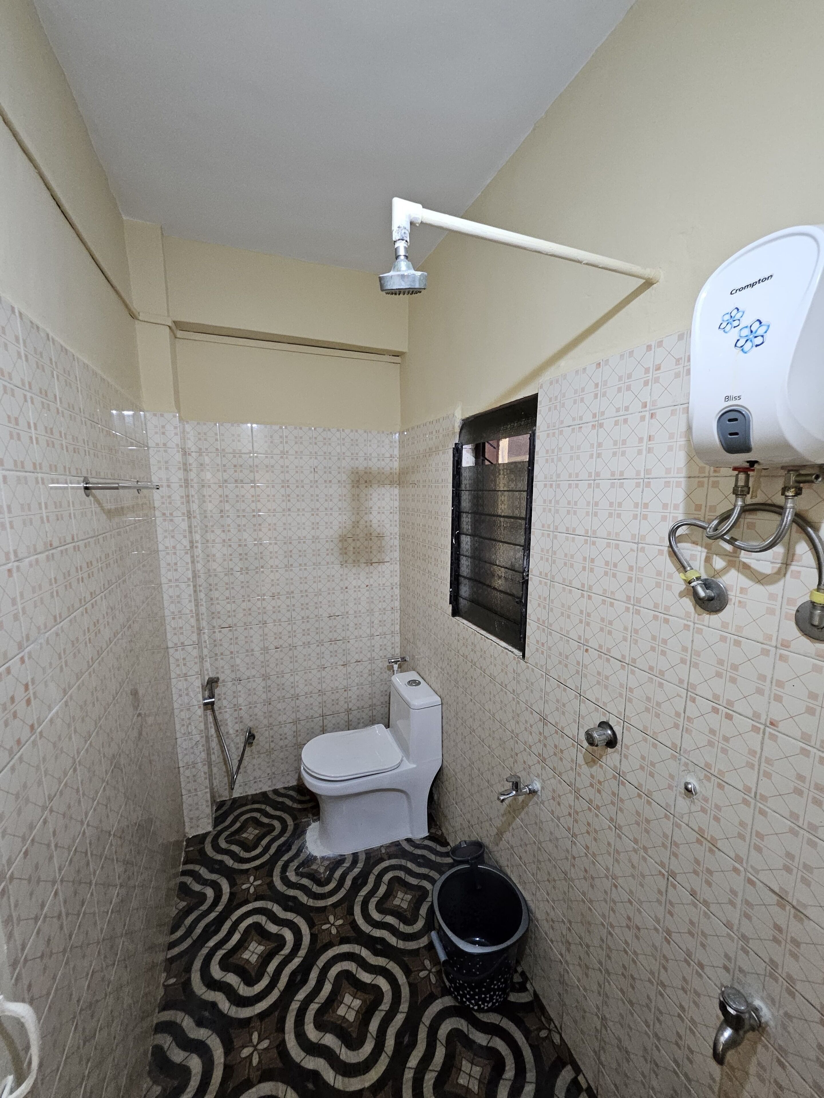 Shower, free toiletries, towels, soap