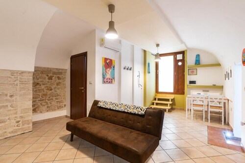 Welcoming apartment in charming Molfetta