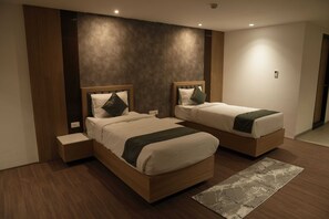 Desk, laptop workspace, free WiFi