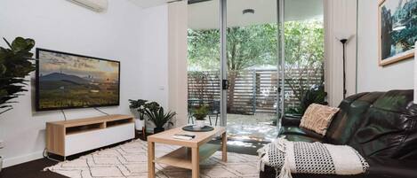 Apartment | Living room