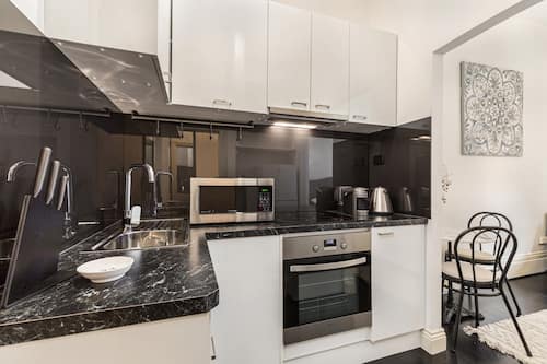 Appartement | Cuisine privée | Vaisselle et ustensiles