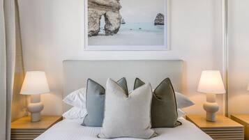 Apartment | 2 bedrooms, iron/ironing board, bed sheets