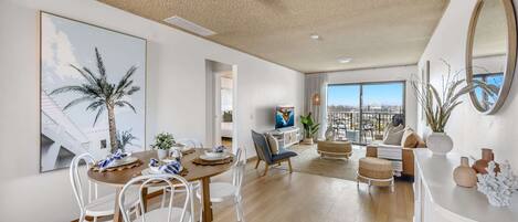 Apartment | Living area