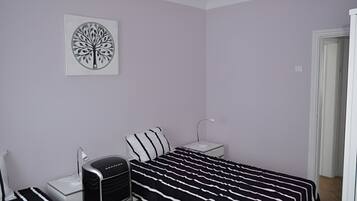 2 Schlafzimmer, Bügeleisen/Bügelbrett, kostenloses WLAN, Bettwäsche