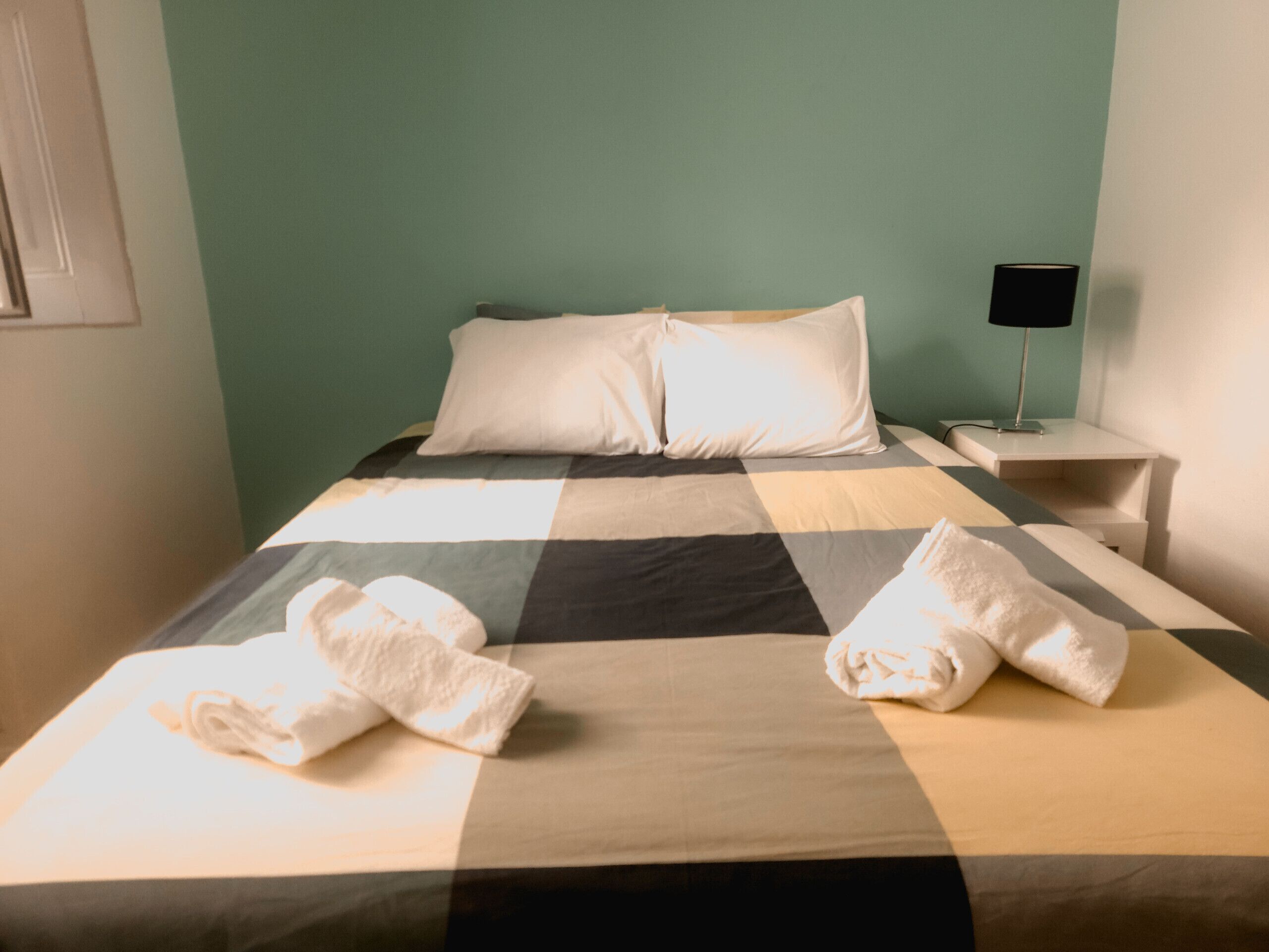 2 bedrooms, bed sheets