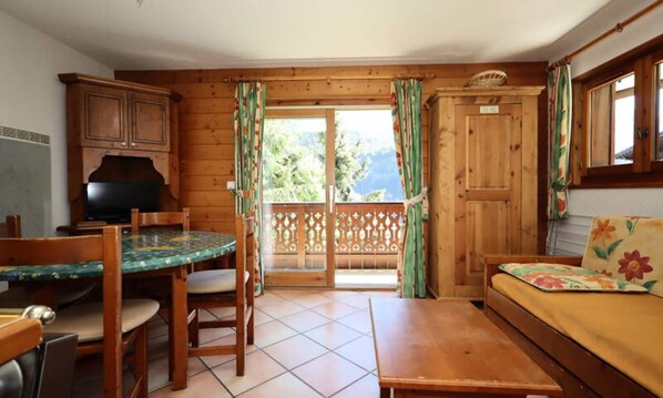 Living area - Chavants Berard Heights 01 (Les Houches)
