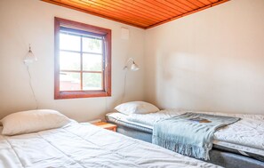 Unclassified image, 4 of 10, button