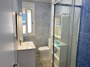 公寓, 3 間臥室, 吸煙房, 露台 | 浴室