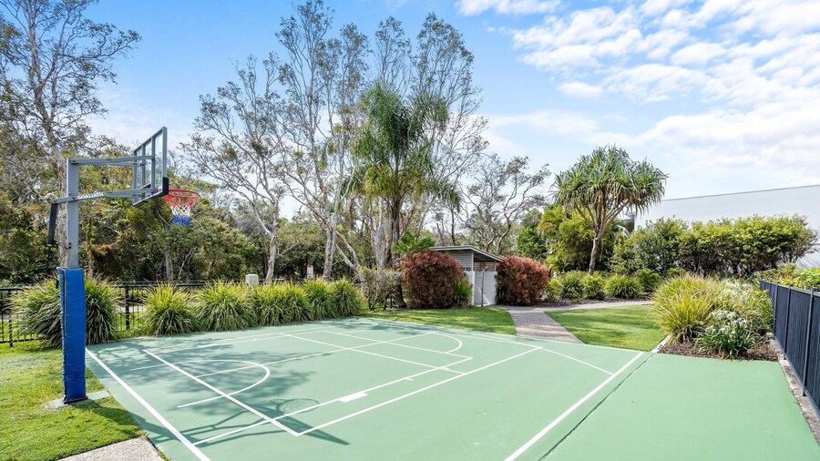 Beachside 3-bed With Bbq, Pool, Gym