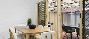 Chic Semi-detached 2-bed Home With Outdoor Dining