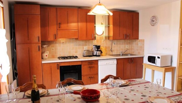 Unclassified image, 1 of 3, button - VAL Thorens Spacious Apartment FOR 10 People, South Facing, Beautiful Open View (Les Belleville)