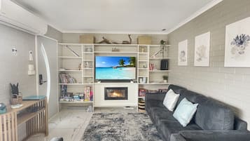 Apartment | Living area