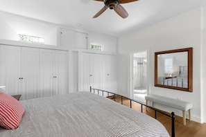 3 habitaciones, tabla de planchar con plancha y wifi gratis