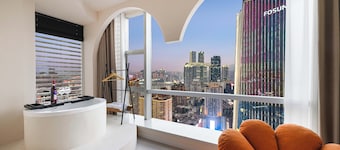 Liberation Monument Riverside HoteL