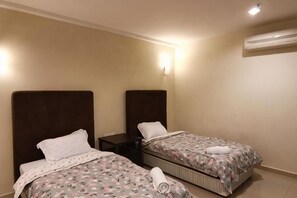 Unclassified image, 3 of 26, button - Spacious & Homey Apartment at Marina Island by JoMy Homestay (Manjung)