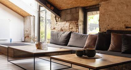 Attractive and luxurious farmhouse for groups! A 5-minute drive from the heart of Maastricht