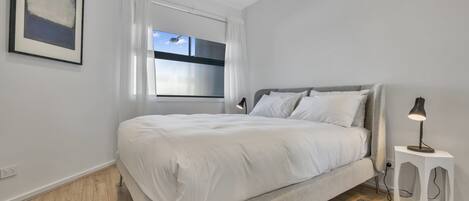 Apartment | 3 bedrooms, laptop workspace, iron/ironing board, bed sheets