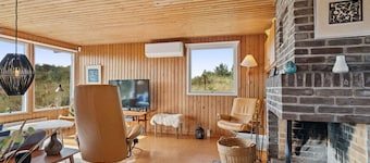 4 Star Holiday Home in Hvide Sande