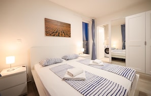 4 bedrooms, free WiFi