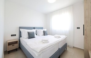 3 chambres, Wi-Fi gratuit, draps fournis