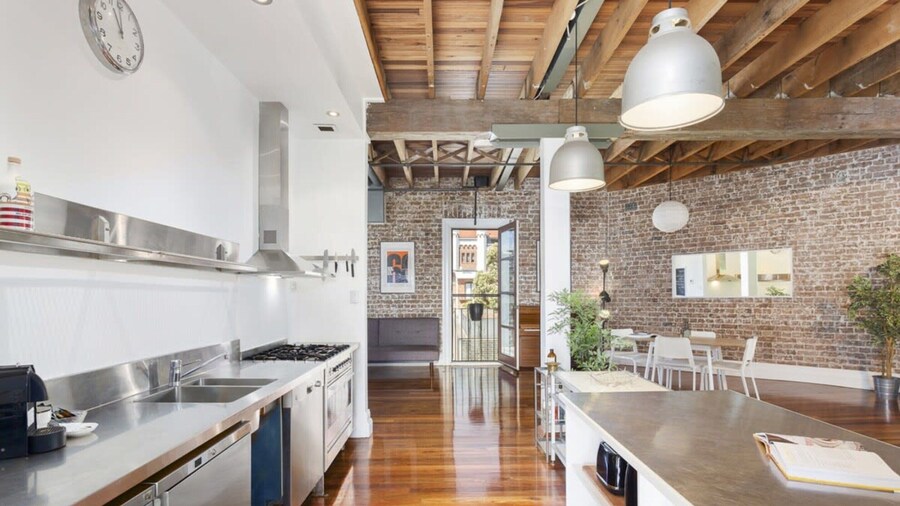 New York-style Loft in Sydney CBD With City Views