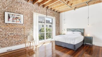 Apartamento | Espaço de trabalho para notebook, ferros/tábuas de passar roupa