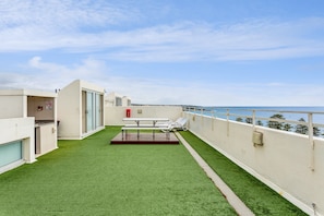 Apartment | Outdoor dining