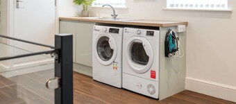 Hilltop Apartment 6 - UK50598