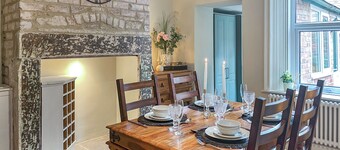 2 bedroom accommodation in Hexham