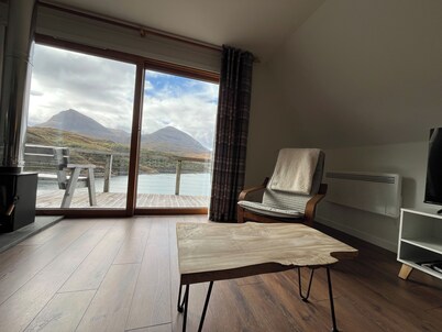 2 bedroom accommodation in Kylesku, near Lairg