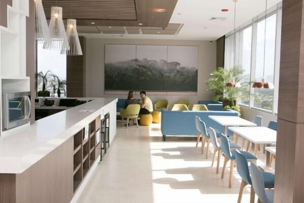 Unclassified image, 1 of 1, button - Hampton by Hilton Cucuta (Cucuta)
