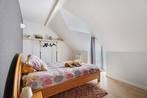 3 dormitorios, tabla de planchar con plancha, wifi y ropa de cama
