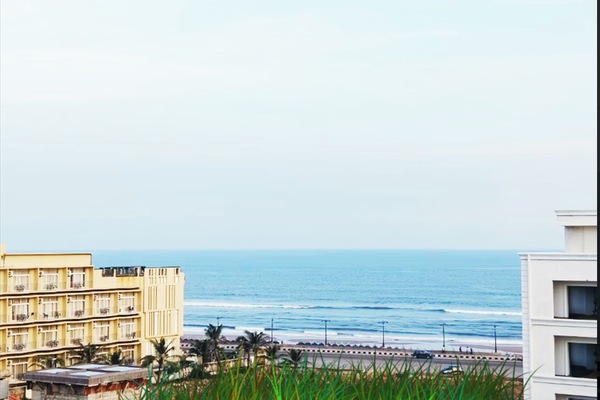 Vue sur la plage/lâocĂ©an