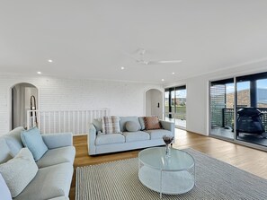 Apartment | Living room