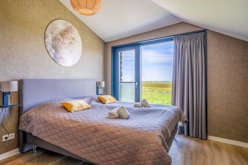 Villa | 4 bedrooms, individually furnished, iron/ironing board, bed sheets