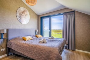 Villa | 4 bilik tidur, dilengkapkan perabot secara berasingan