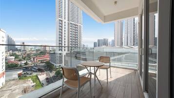 Luxury Suite, 3 Bedrooms, Balcony, City View | View from room
