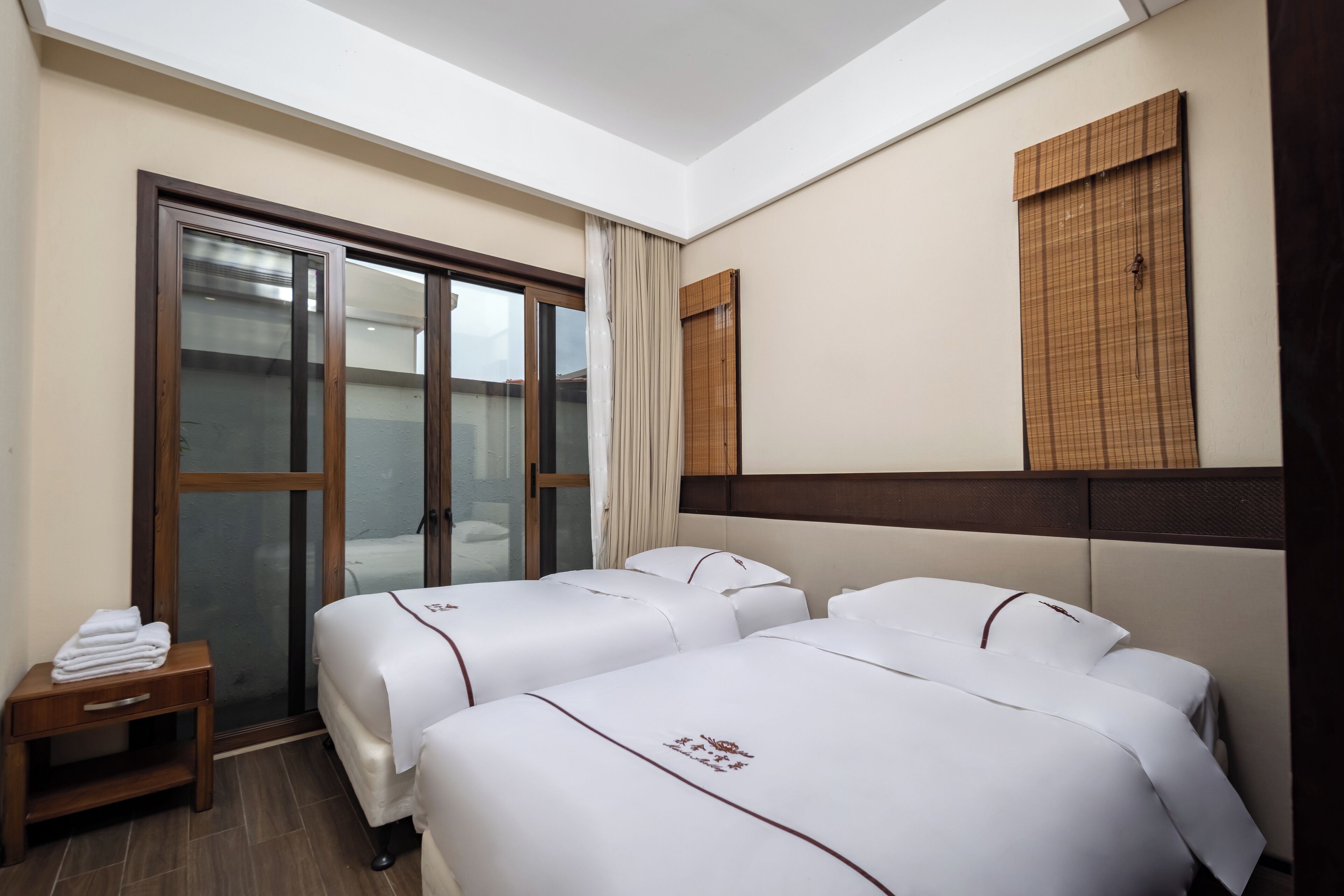 Comfort Studio Suite, 2 Double Beds, Balcony, City View | Hypo-allergenic bedding, desk, laptop workspace, blackout drapes