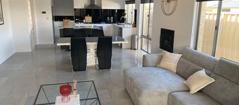 Luxury & Gives You It All - Piara Waters