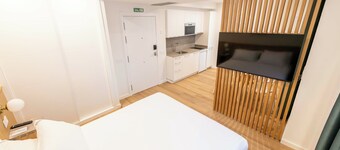 Apartamentos Silken Goya
