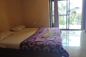 Habitación clásica | Camas extra, wifi gratis y ropa de cama 