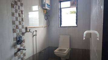 Family Room, Penyaman udara | Bilik Mandi | Pancuran mandi, hulu semburan mandi hujan, pengering rambut