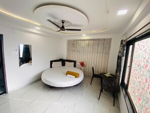 Deluxe kamer | Extra bedden (toeslag), gratis wifi, beddengoed